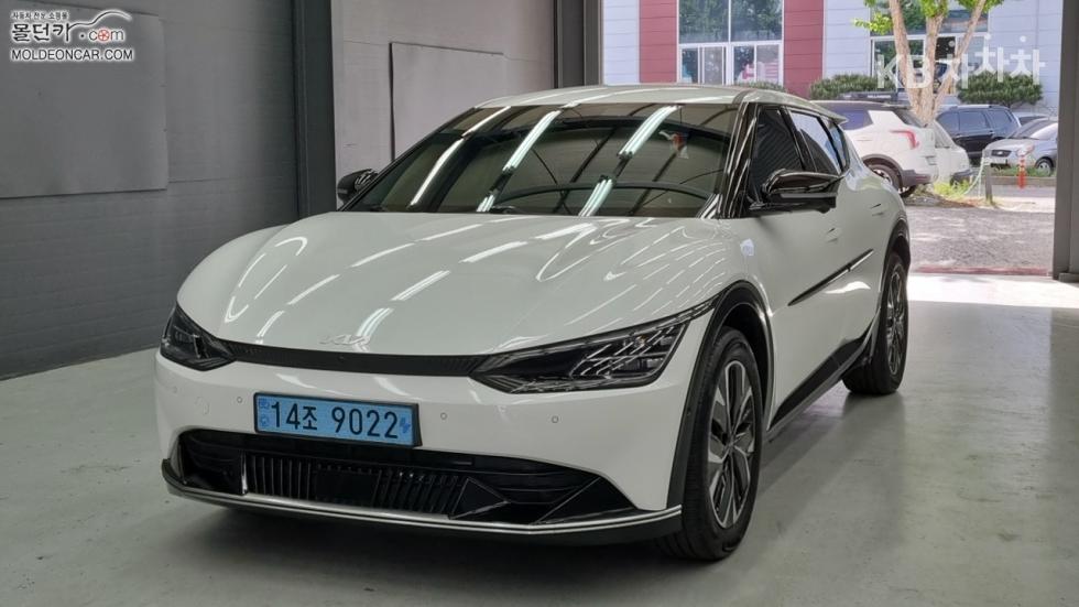 기아 EV6 롱 레인지 4WD 어스