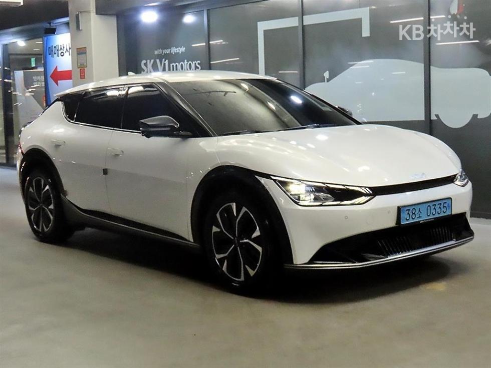 기아 EV6 롱 레인지 2WD 어스