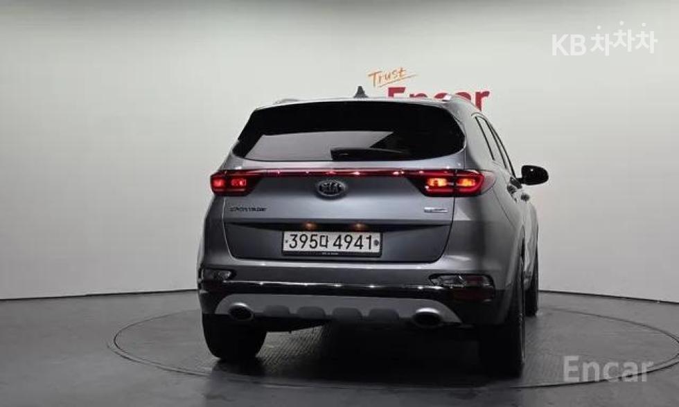 2020 - kia sportage