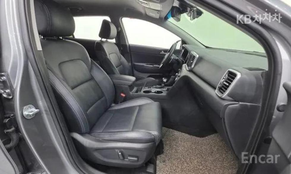 2020 - kia sportage
