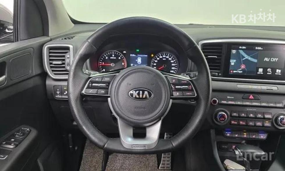 2020 - kia sportage