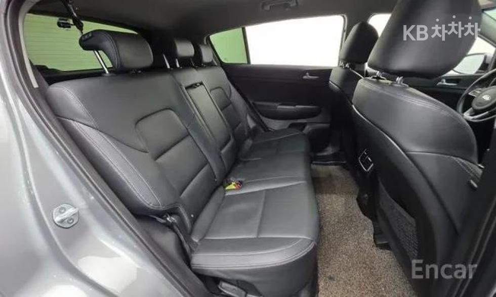 2020 - kia sportage