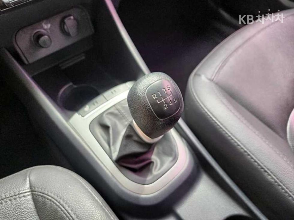 2014 - kia pride