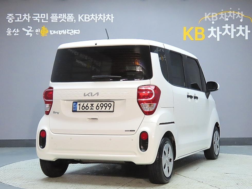 2022 - kia ray