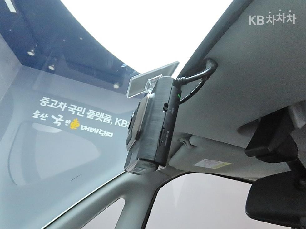 2022 - kia ray