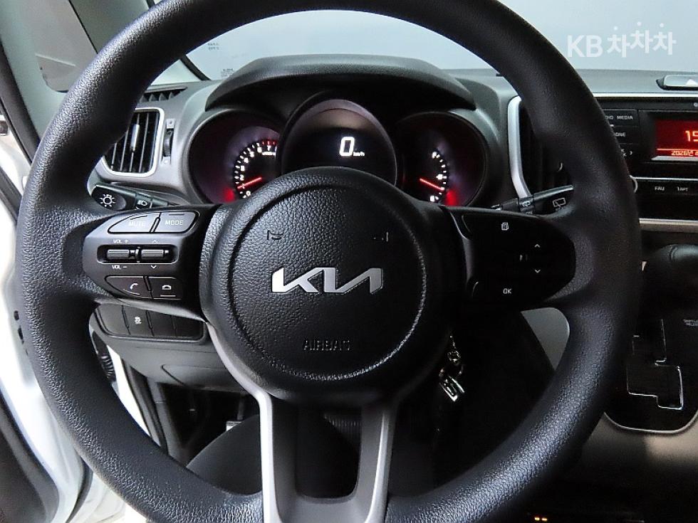 2022 - kia ray