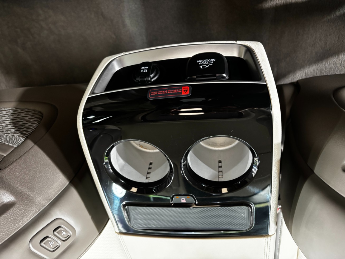 2025 - kia carnival