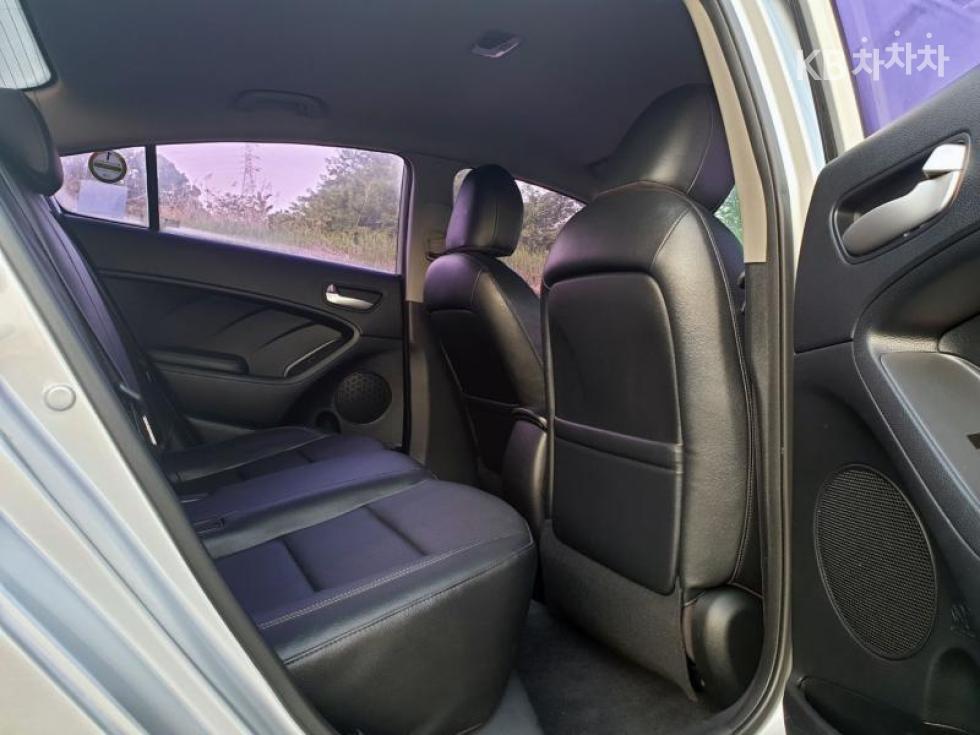 2015 - kia k3