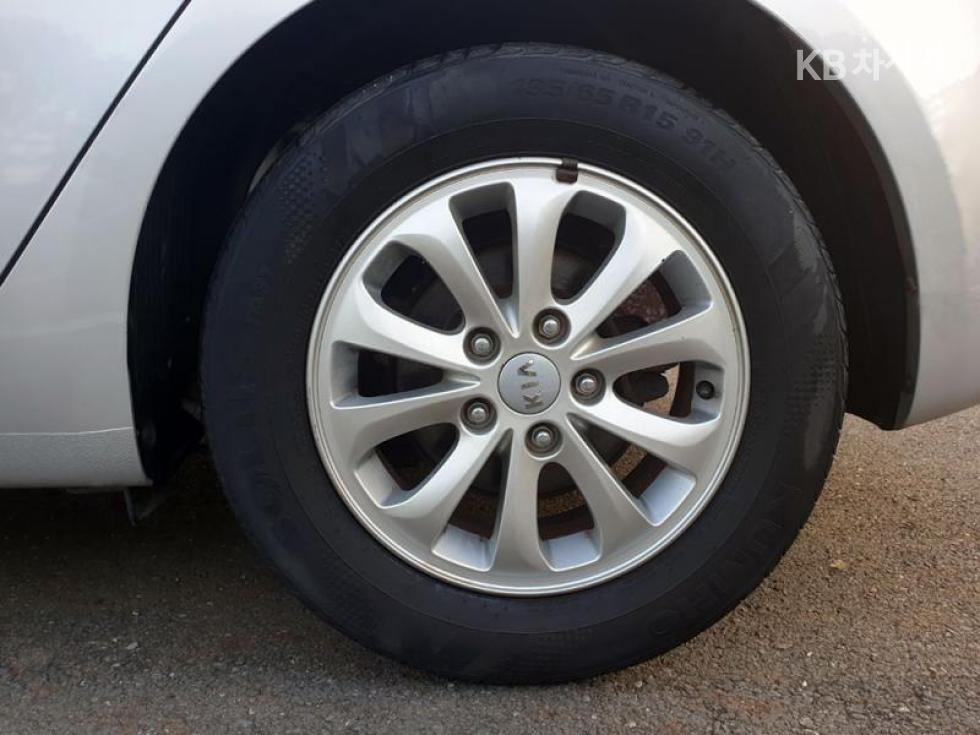 2015 - kia k3