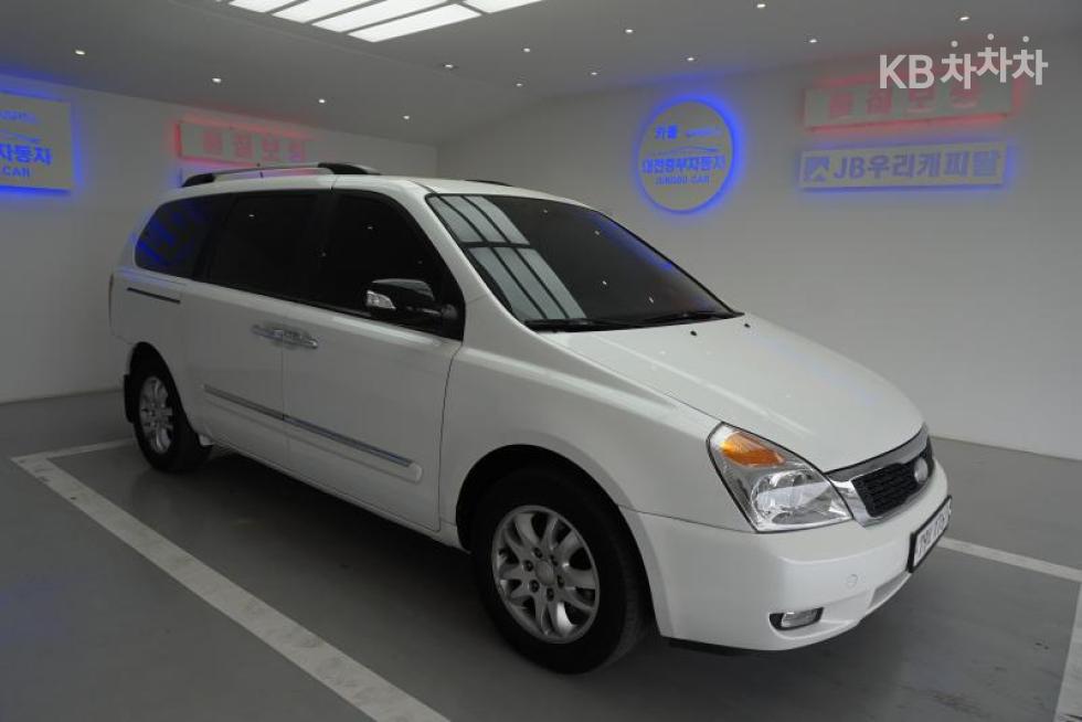 2013 - kia carnival