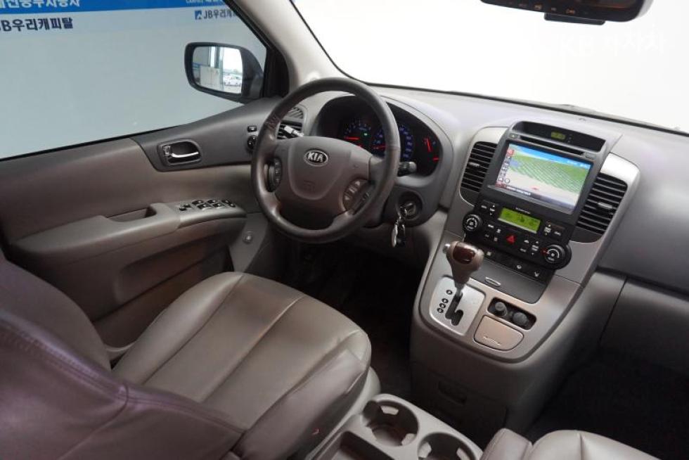 2013 - kia carnival
