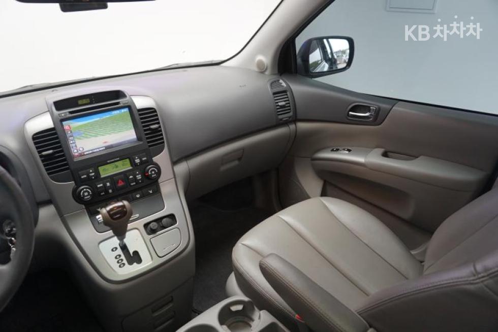 2013 - kia carnival