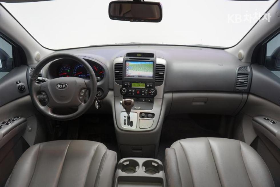 2013 - kia carnival