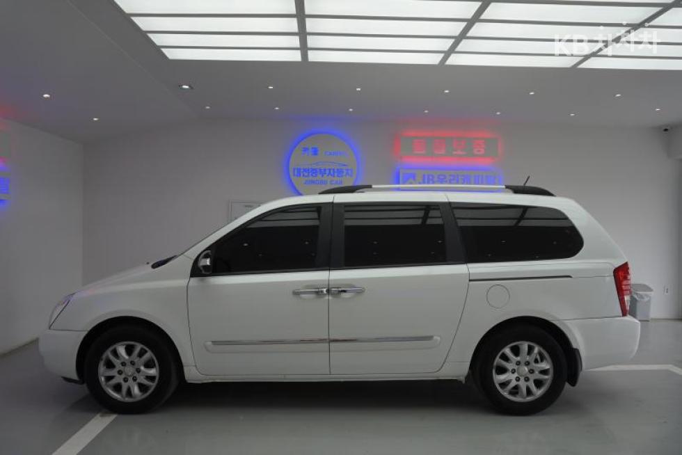 2013 - kia carnival