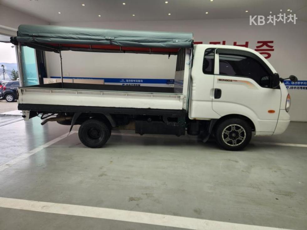 2008 - kia bongo iii