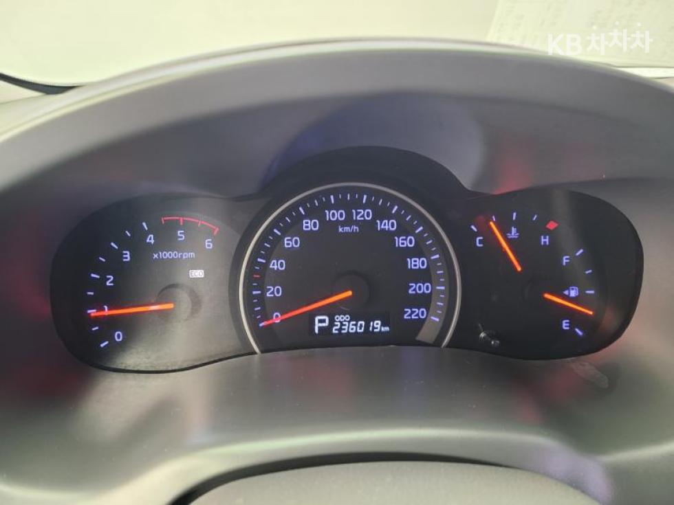 2012 - kia carnival