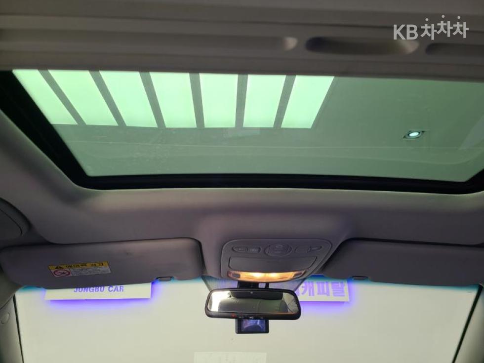 2012 - kia carnival