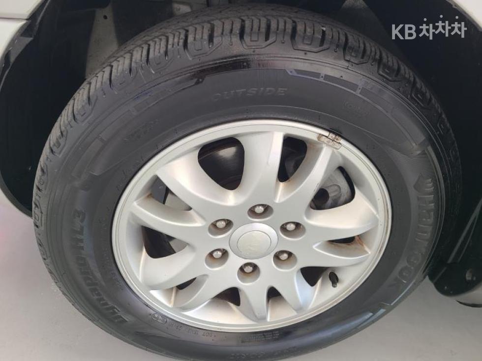 2012 - kia carnival