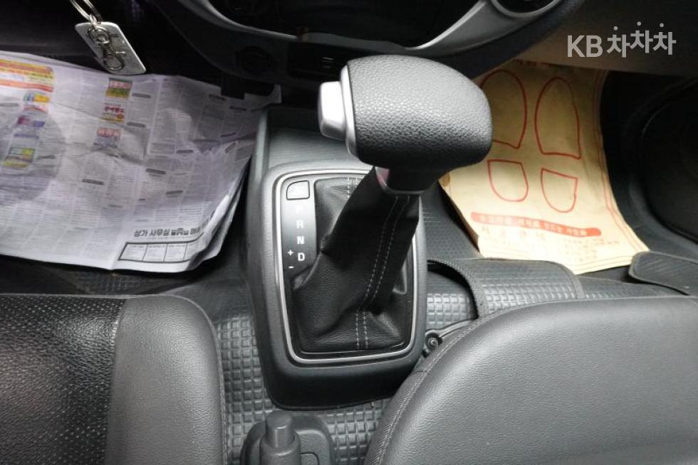 2020 - kia bongo iii