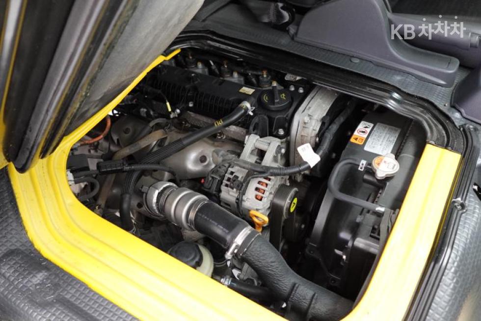 2020 - kia bongo iii
