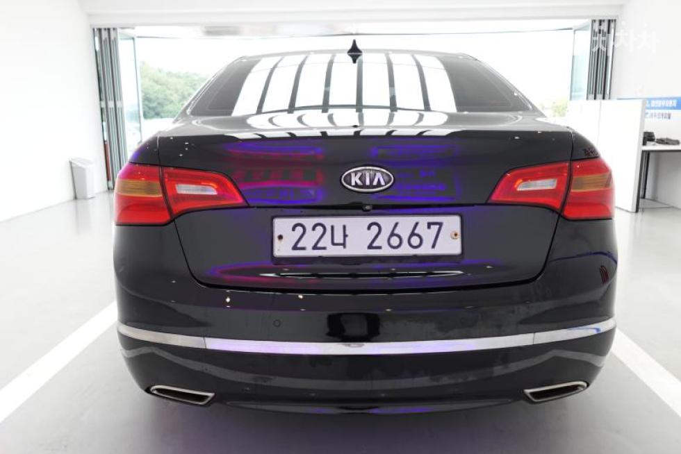 2012 - kia k7