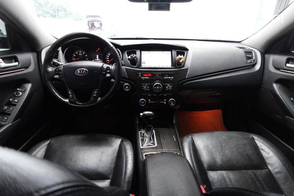 2012 - kia k7