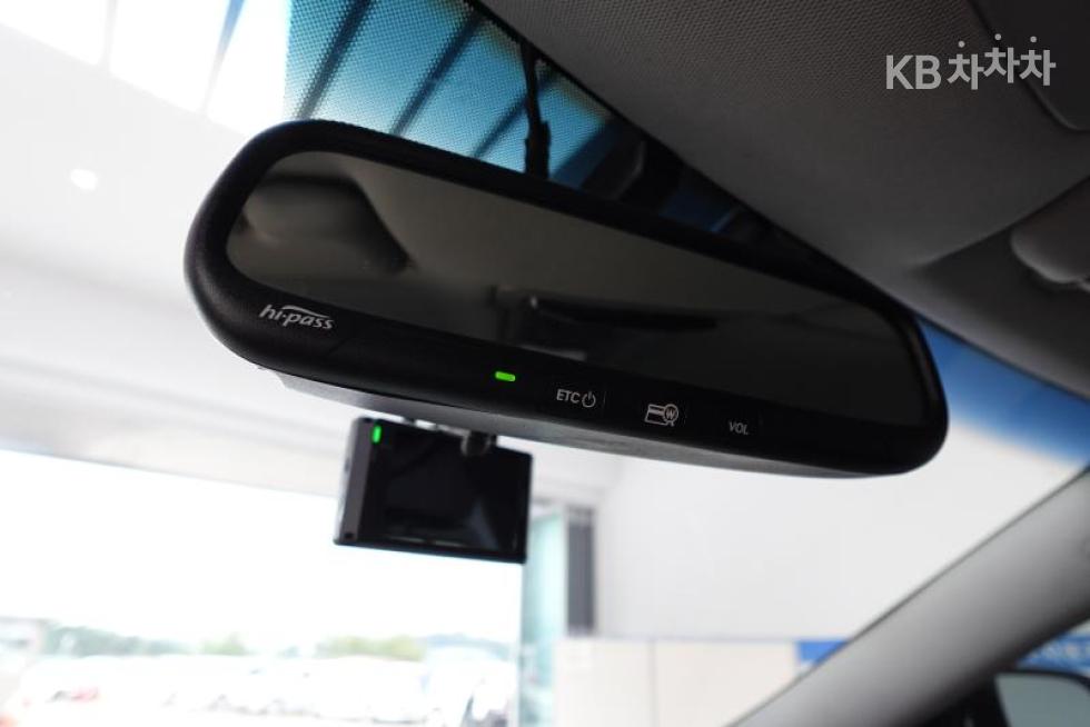 2012 - kia k7