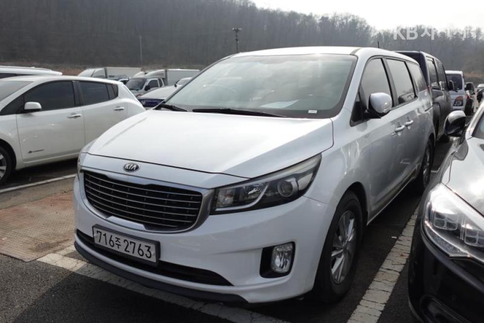 2016 - kia carnival