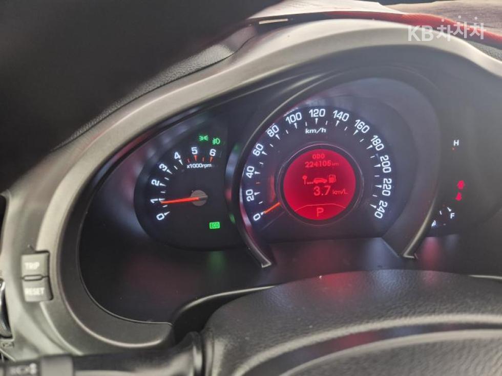 2013 - kia sportage