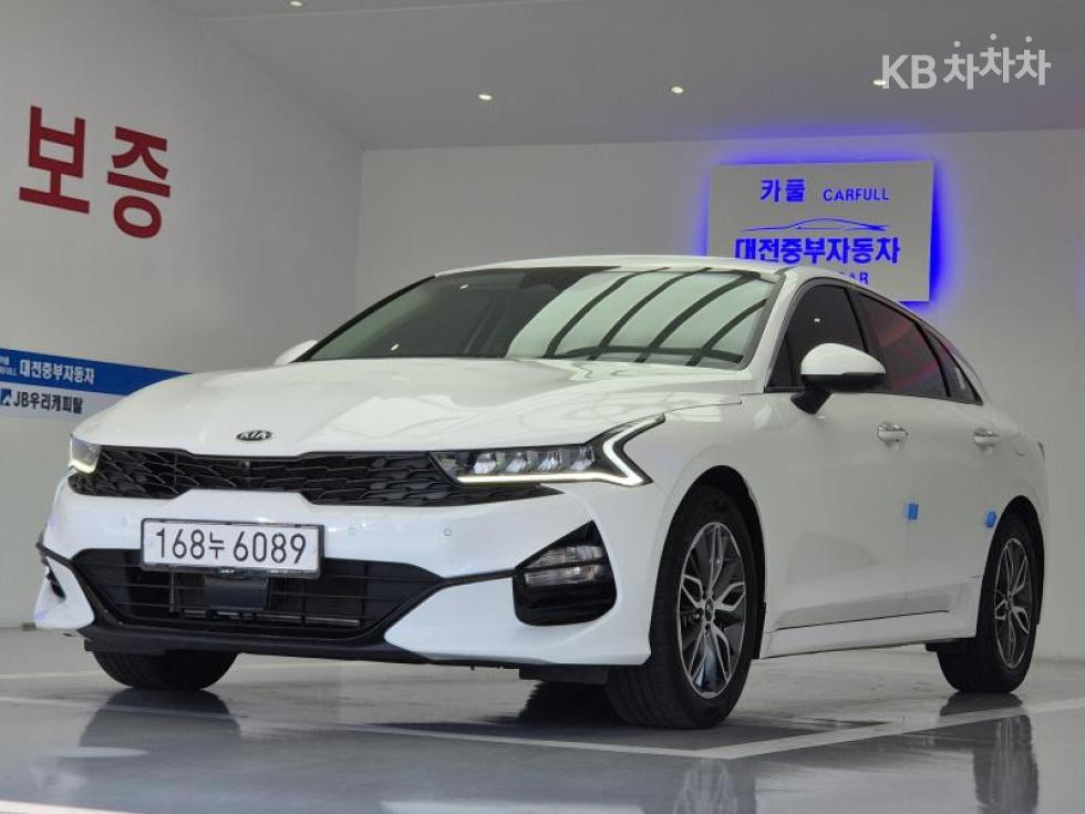 2021 - kia k5