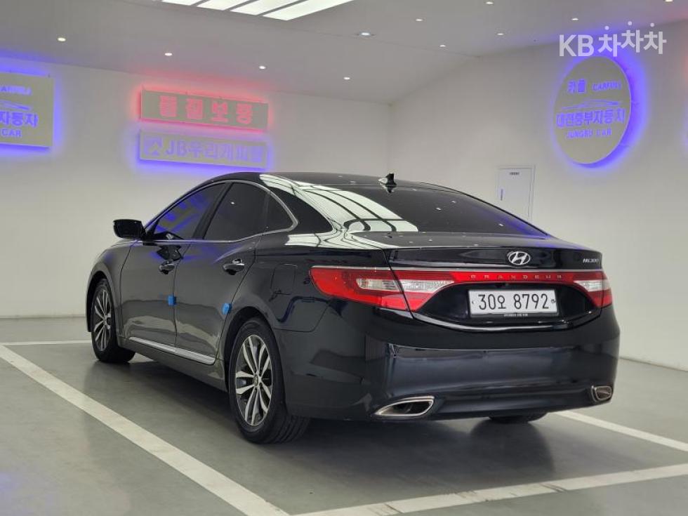 Hyundai Grandeur — miniaturë 6