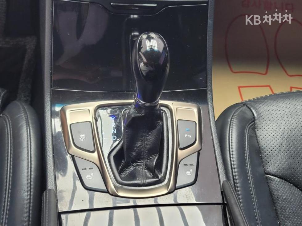 Hyundai Grandeur — miniaturë 13