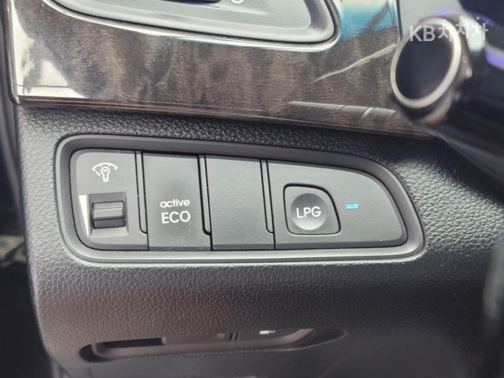Hyundai Grandeur — miniaturë 22
