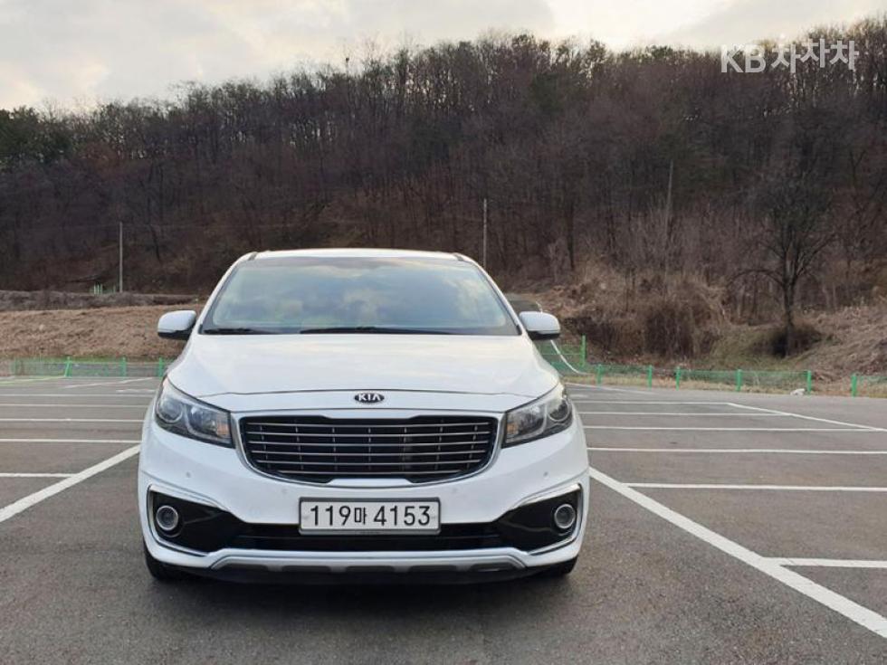 2016 - kia carnival