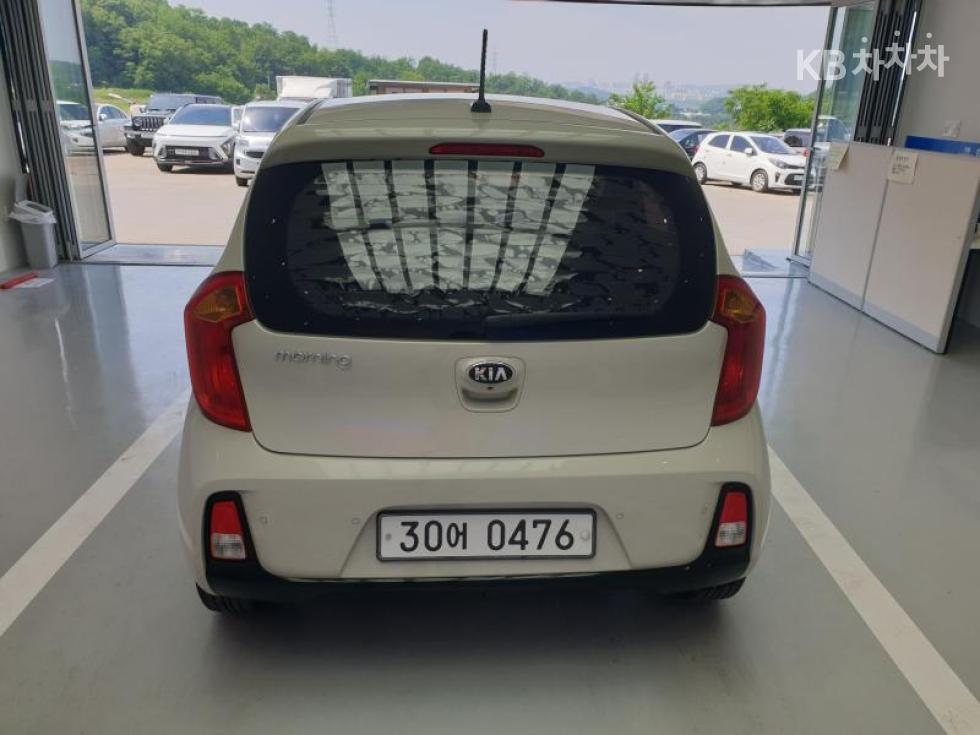 2016 - kia morning