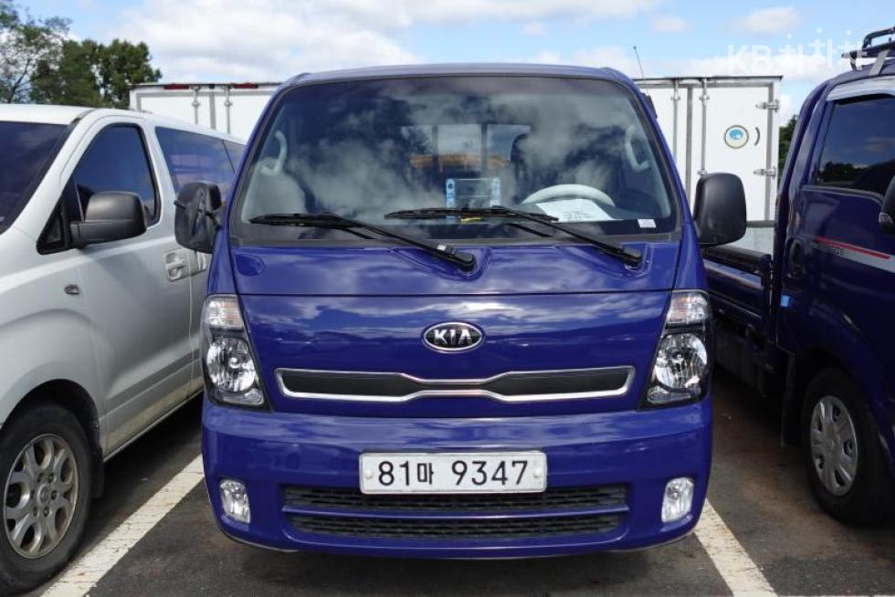 2013 - kia bongo iii