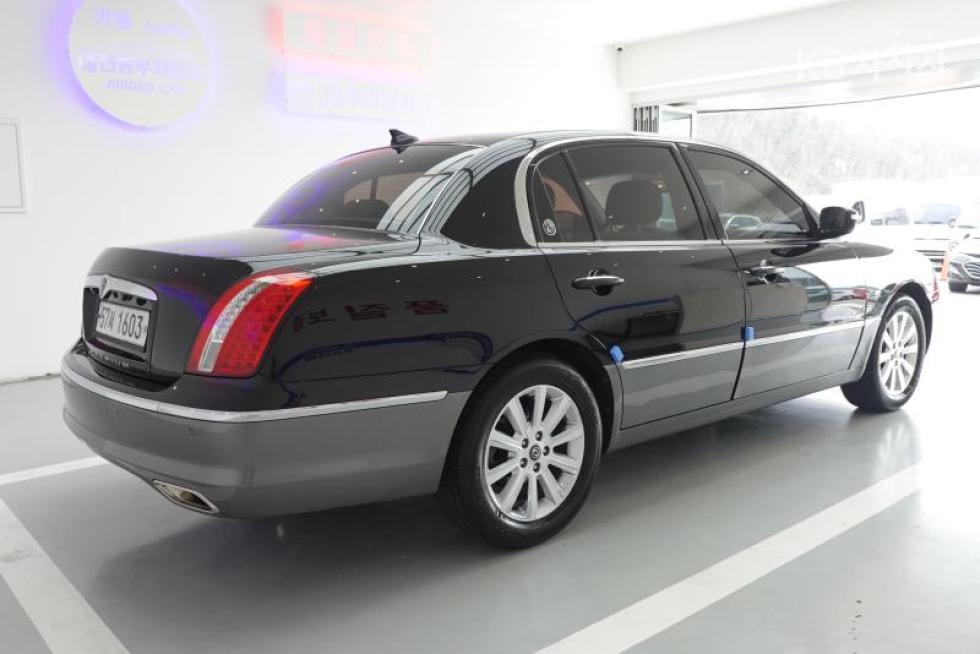 2011 - kia opirus