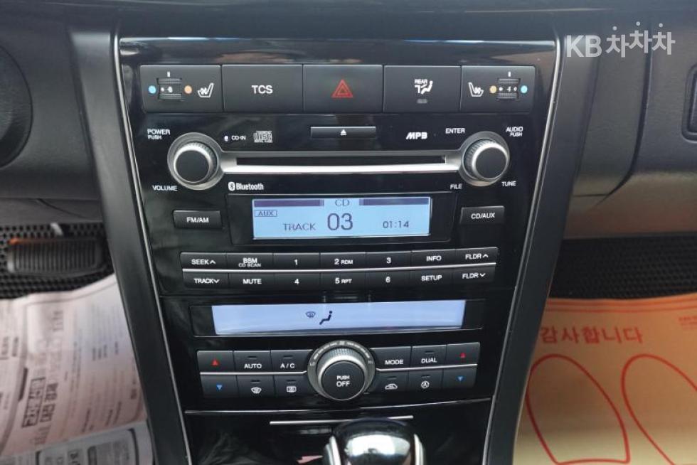 2011 - kia opirus