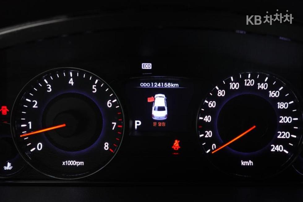 2011 - kia opirus