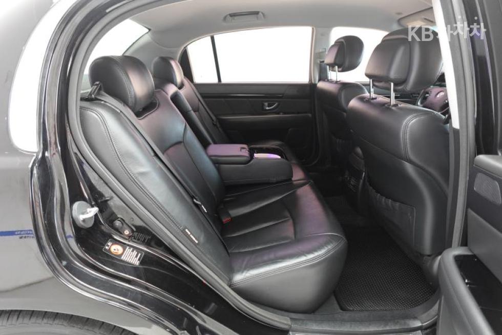 2011 - kia opirus