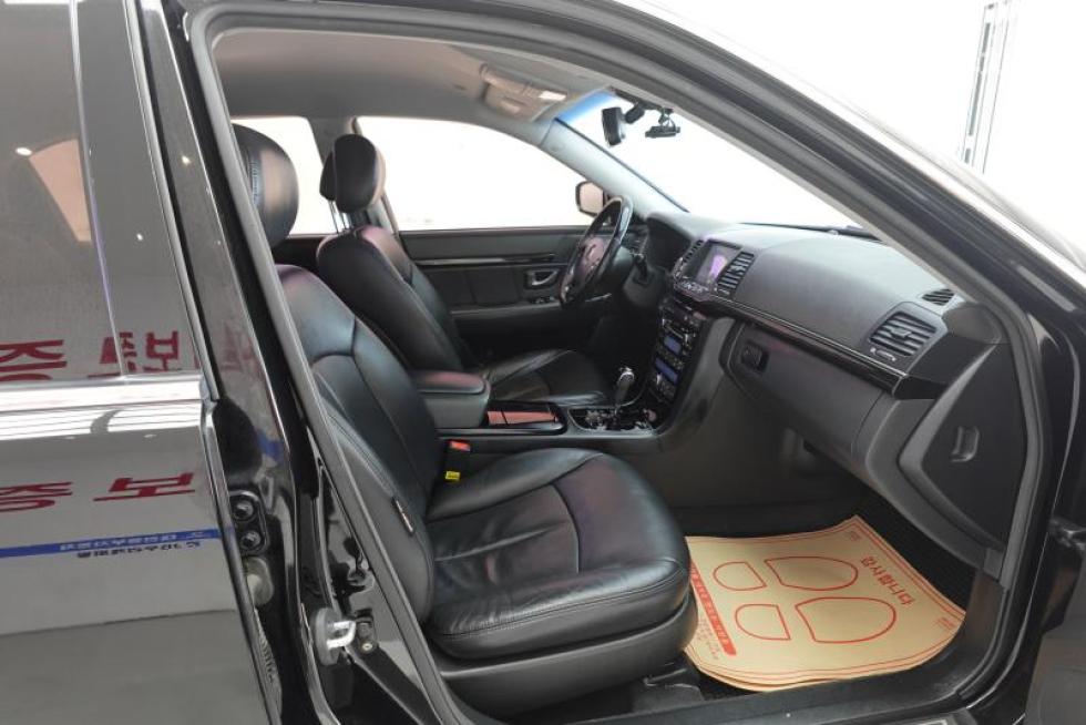 2011 - kia opirus