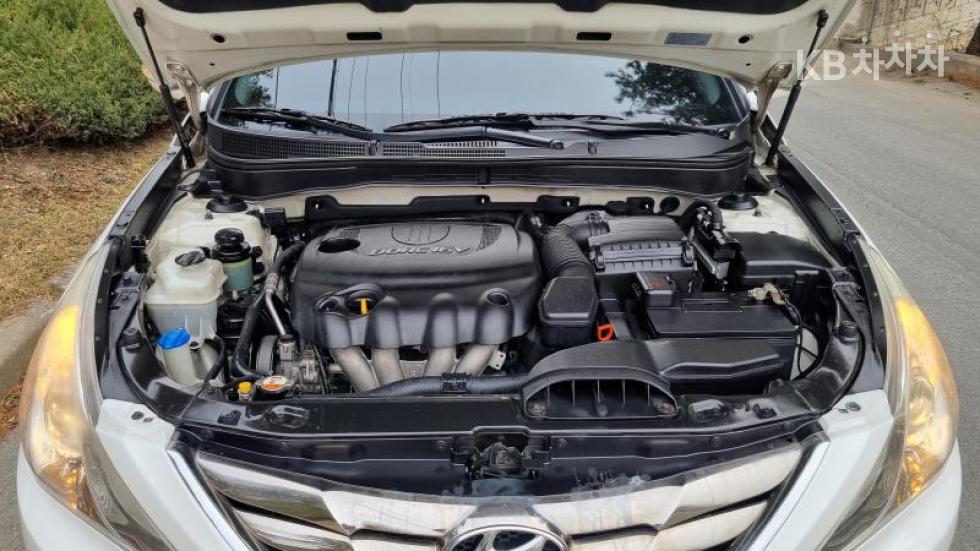 Hyundai Sonata — miniaturë 17