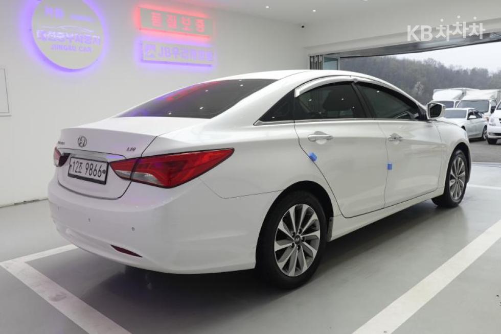 Hyundai Sonata — miniaturë 5