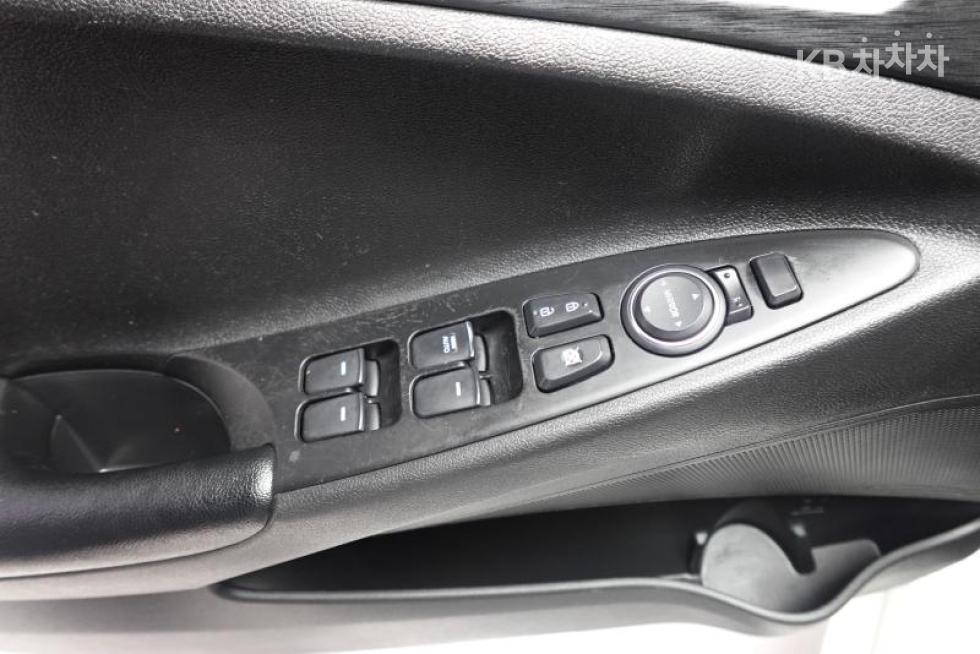 Hyundai Sonata — miniaturë 14