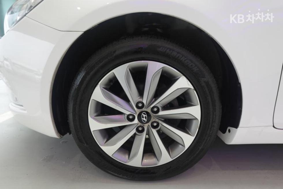 Hyundai Sonata — miniaturë 19