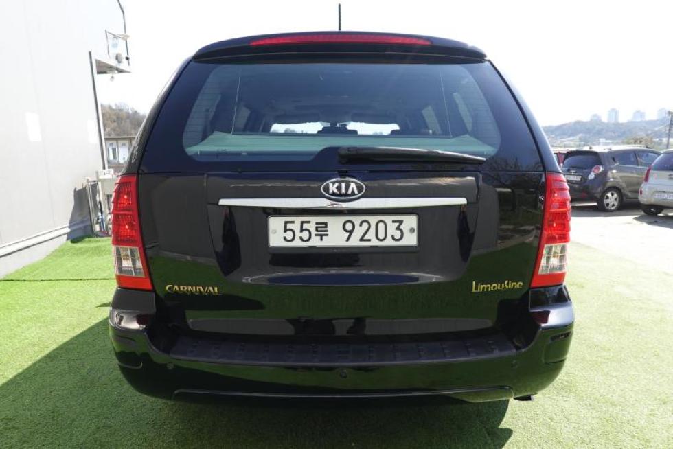 2012 - kia carnival