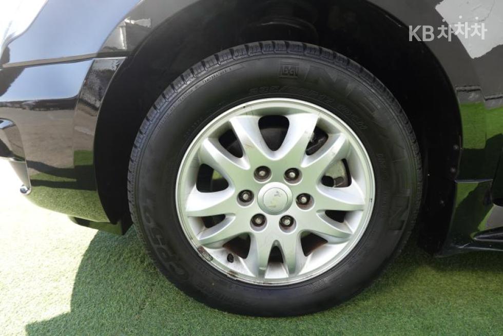 2012 - kia carnival