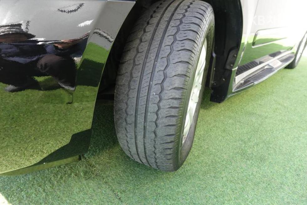 2012 - kia carnival