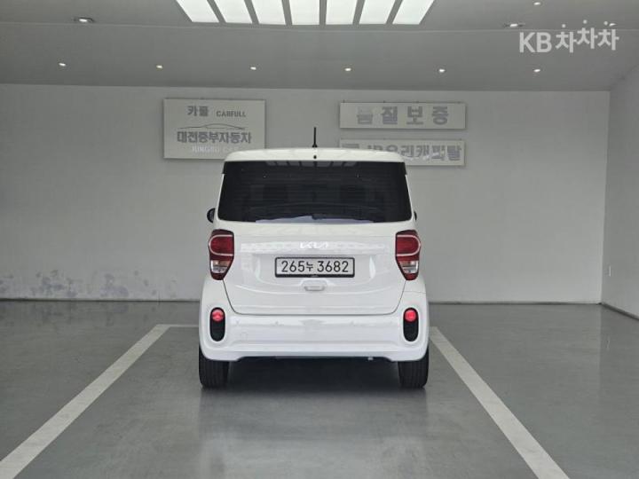 Kia Ray Van 1.0 Gasoline Van Prestige 4