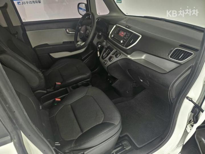 Kia Ray Van 1.0 Gasoline Van Prestige 8